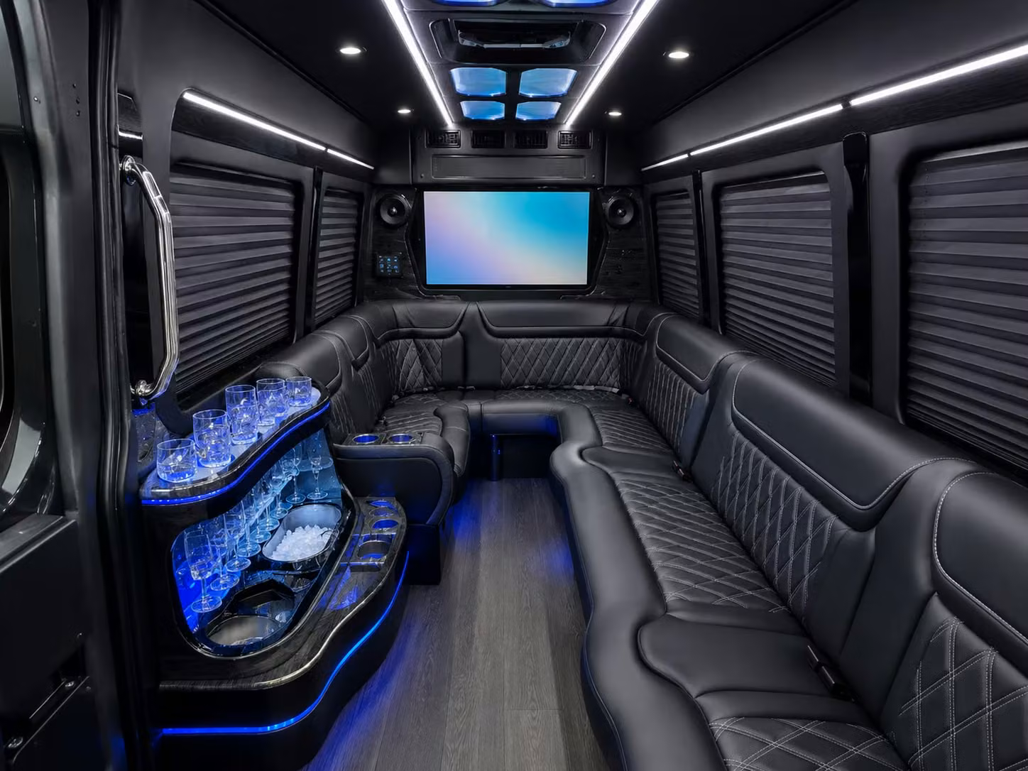 airport transfers and long distance guest shuttles for bellingham weddings