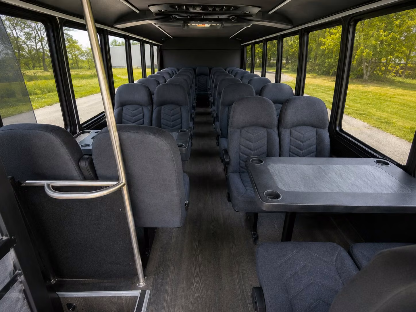 bellingham 18 passenger minibus rental