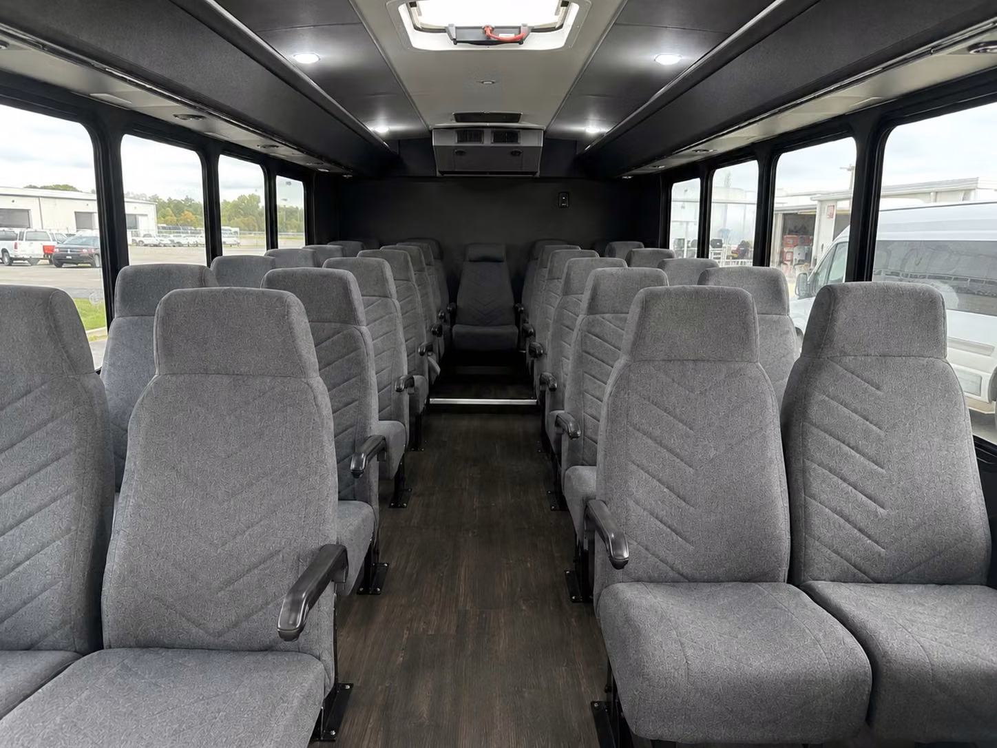 bellingham 20 passenger minibus rental