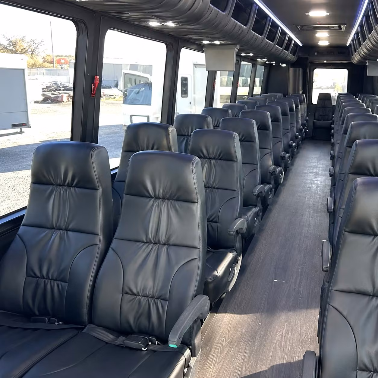 bellingham 35 passenger minibus rental
