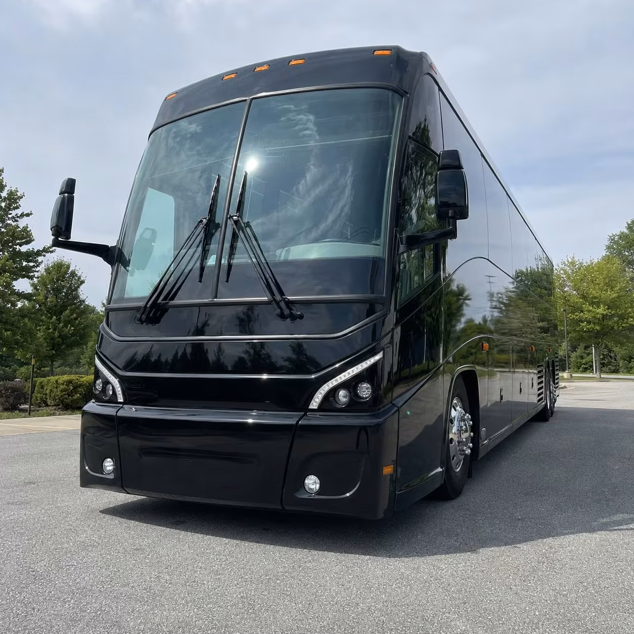 bellingham airport shuttle and corporate transfer services for business teams