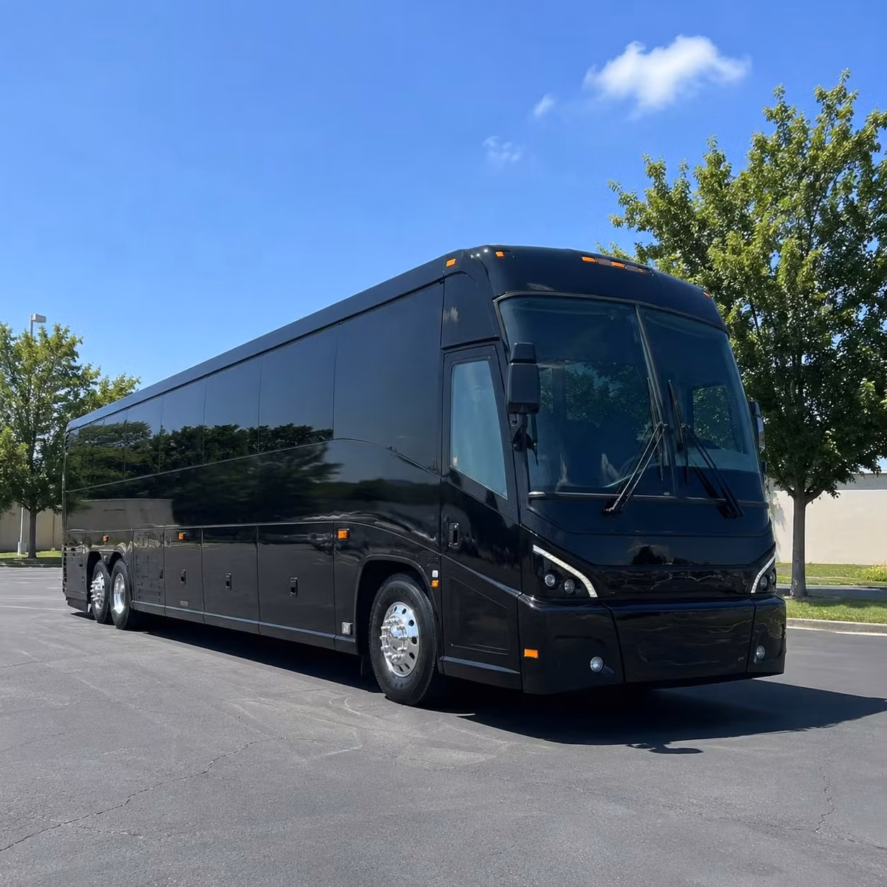 charter bus rentals for industrial and manufacturing workforce transportation near bellingham