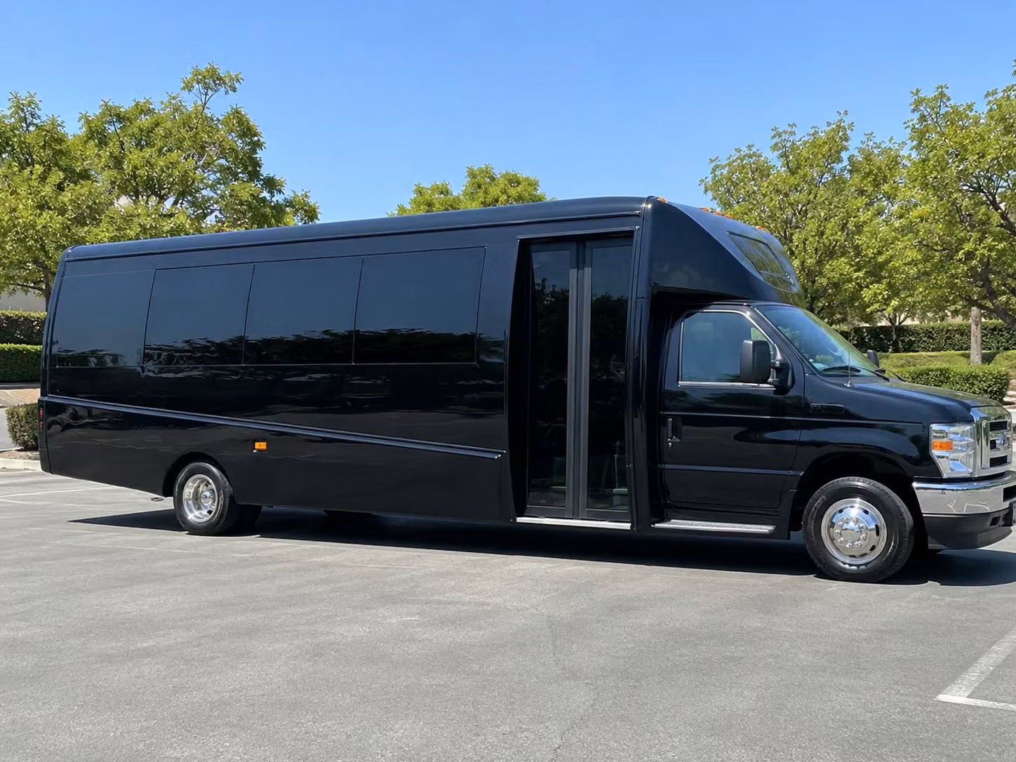 corporate event bus rentals in bellingham