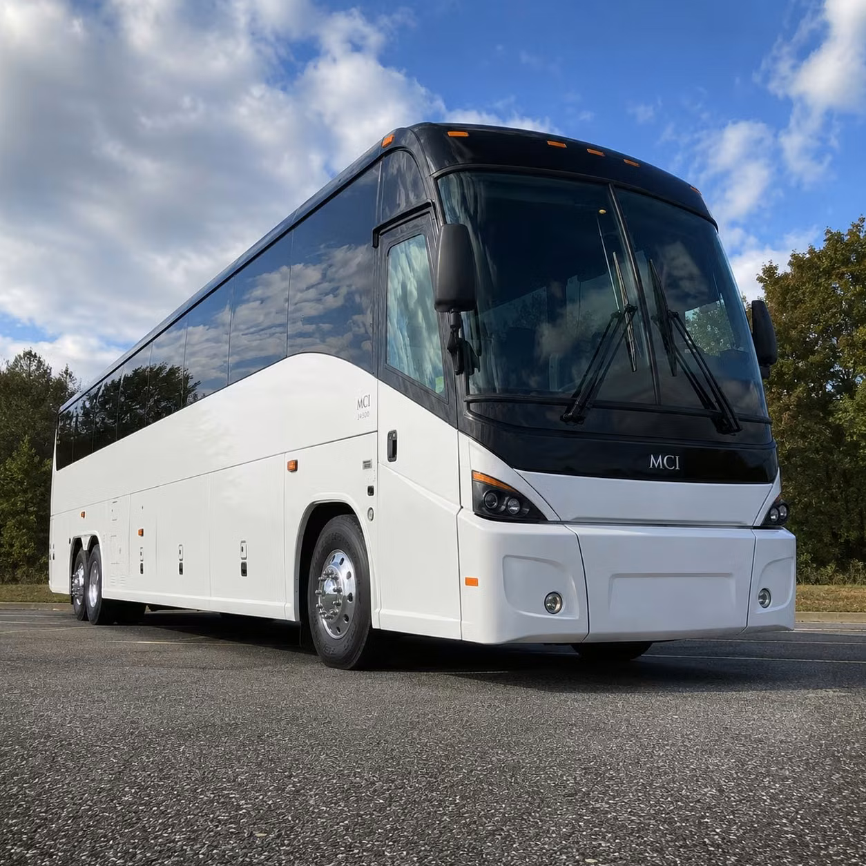 daily commuter shuttle services between bellingham neighborhoods and major employment hubs